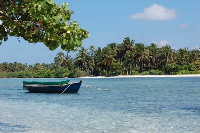 ހާދިސާ: ކަނޑުމަތިން ފެނުނީ ސަންދޯކެއް، ދެންވީ ކިހިނެއް؟