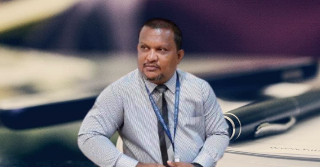 އީމާން: ފަސްއެނބުރި ބެލުމެއްނެތި ވާހަކައިގެ ދުނިޔެއެއްގައި ކުރިއަށް!