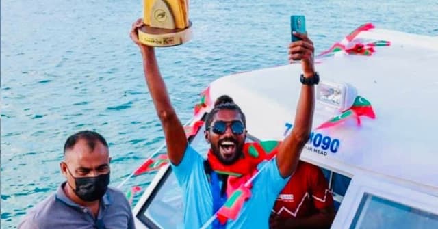 ދެފަހަރު ބޯފަޅައިގެންދިޔަ، ފަސްނުޖެހި ކުރި ހިތްވަރުން ރާއްޖެއިން 1ވަނަ!