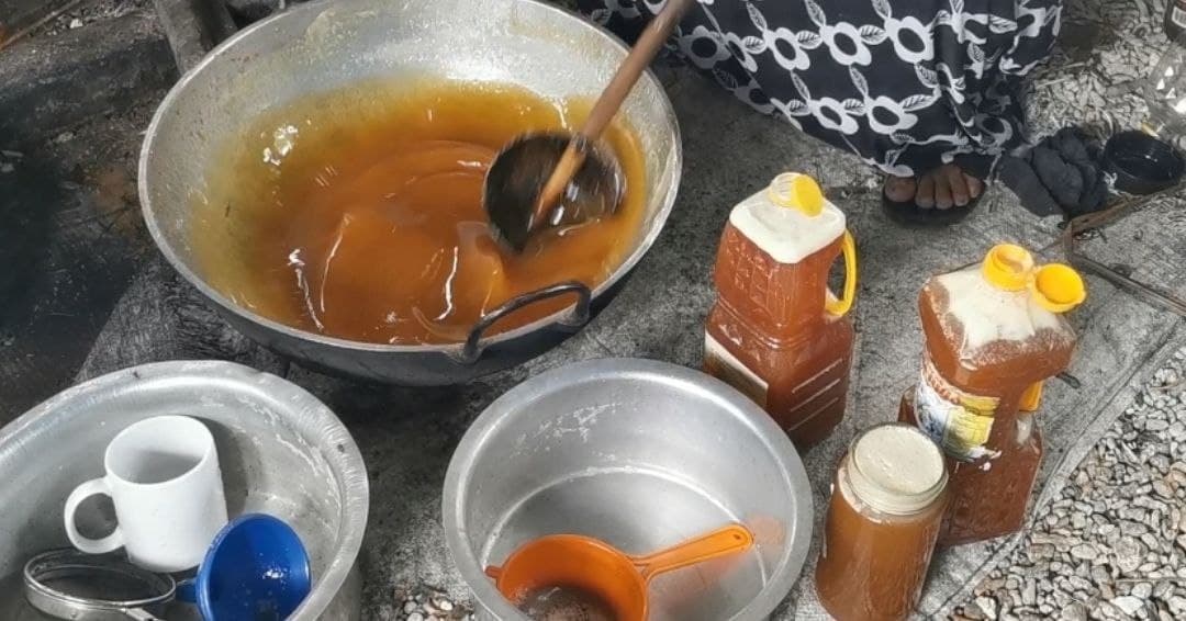 ވީޑިއޯ: ދިވެހި ހަކުރު ތައްޔާރުކުރުން
