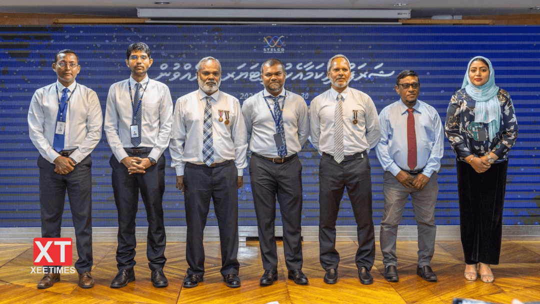 ފޮޓޯ: ގިނަ އަހަރުތަކެއް ވަންދެން ސްޓެލްކޯއަށް ޚިދުމަތްކޮށްދެއްވި ބައެއް ބޭފުޅުން ޝަރަފުވެރިކަމާއެކު ރިޓަޔަރ ކުރެއްވުން