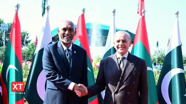 ފޮޓޯ: ރައީސުލްޖުމްހޫރިއްޔާ ޑރ. މުޙައްމަދު މުއިއްޒު އަށް ޕާކިސްތާނުން ރަސްމީކޮށް މަރްހަބާ ދެންނެވުން