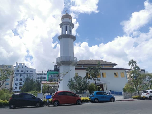 ފުރުސަތުގެ ބޭނުން ހެޔޮގޮތުގައި ހިފާށެވެ!