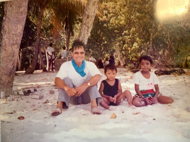 ޖަޕާނު އަކިޓޯ ބައިޤަރުނު ރާއްޖޭގައި، ޤައުމަށް ދެވޭ ގޮތެއްނުވި