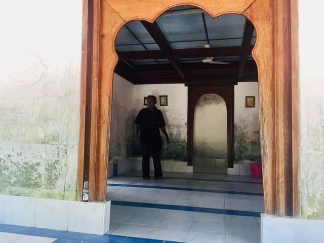 ތާރީޚް: ހިރިލަންދޫ ކުރީގެ ހުކުރު މިސްކިތް