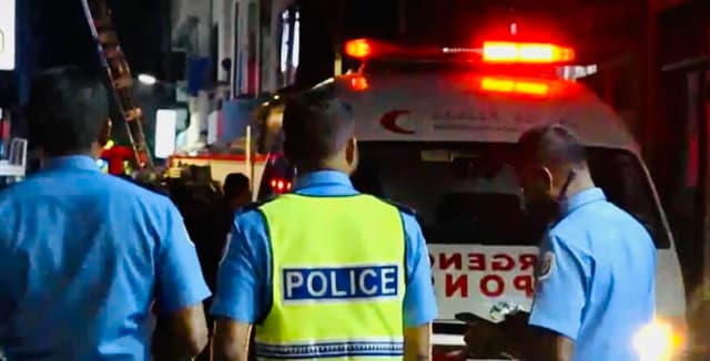 ފޮޓޯ: 10 މީހުން މަރުވި އަލިފާނުގެ ހިތާމަވެރި ހާދިސާ