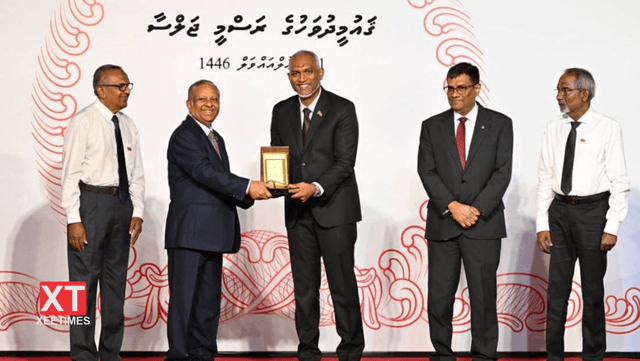 ޤައުމިއްޔަތަށް ޚިދުމަތް ކުރުމުގެ އެންމެ މަތިވެރި ޝަރަފު، ފަޟީލަތުއްޝައިޚް ޙުސައިން ޞަލާޙުއްދީންގެ ހަނދާނަށް އެރުވުން